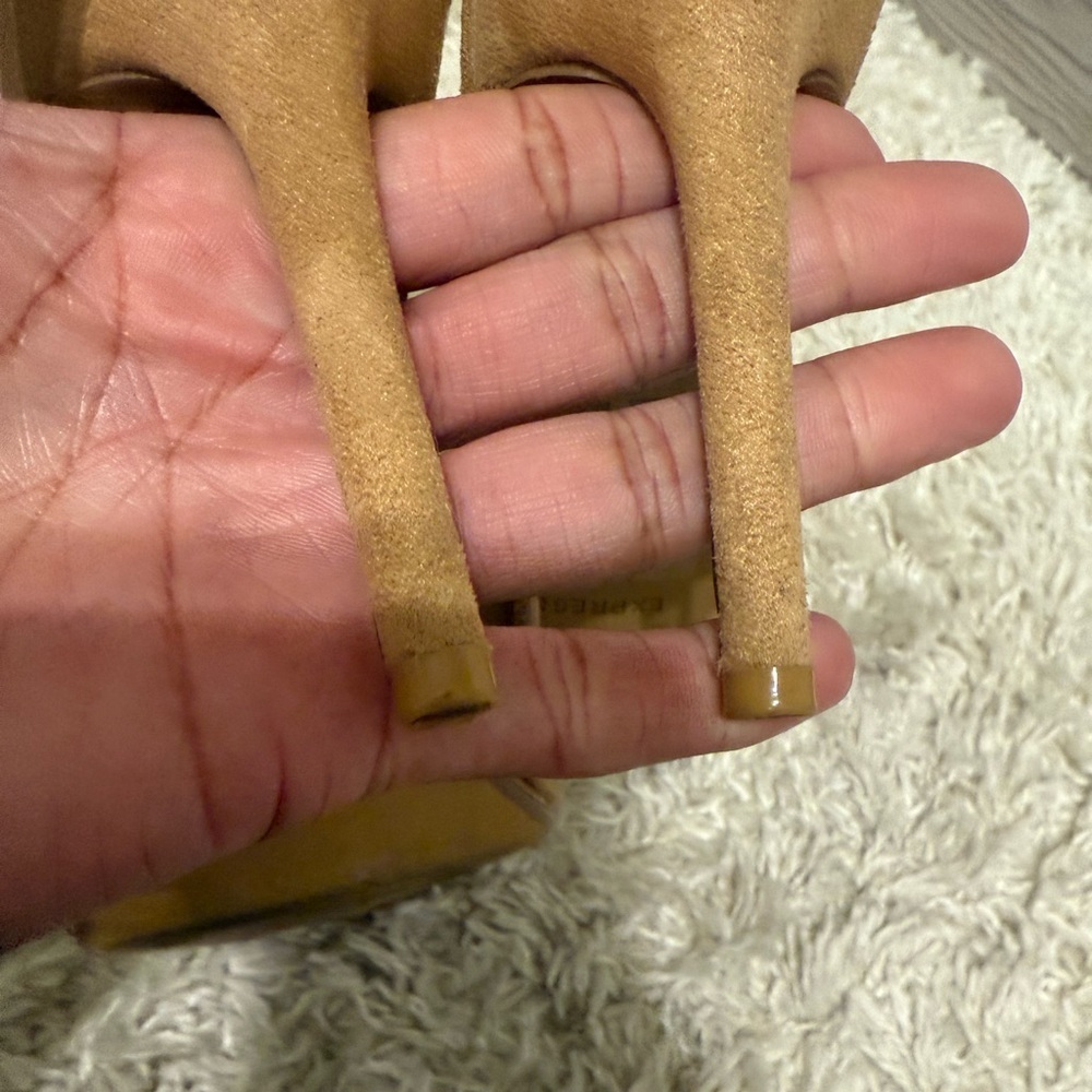 Express Gold Rhinestone Sandals - Picture 3 of 16